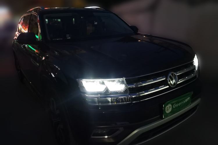 Used Volkswagen Teramont 2017 380TSI Four-Wheel Drive Luxury Edition Front Right 45 Deg