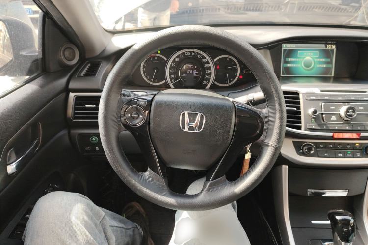 Used Honda Accord 2015 2.0L LX Comfort Edition Steering Wheel