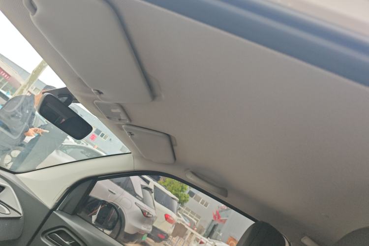 Used Wuling Hongguang MINIEV 2022 Macaron Premium Model – Lithium Iron Phosphate