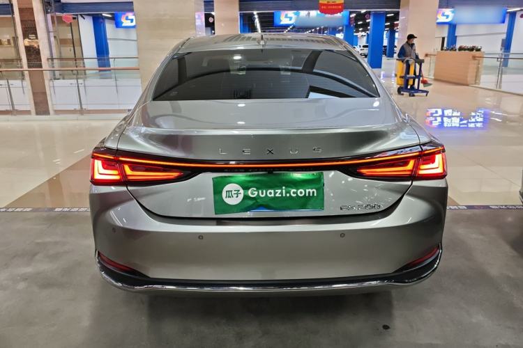 Used Lexus ES 2025 200 Premium Edition