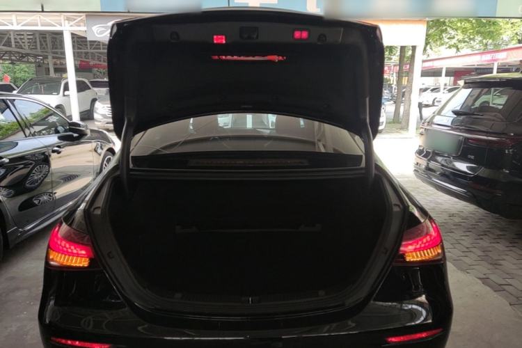 Used Mercedes-Benz E-Class 2021 Restyled E 300 L Luxury Edition
