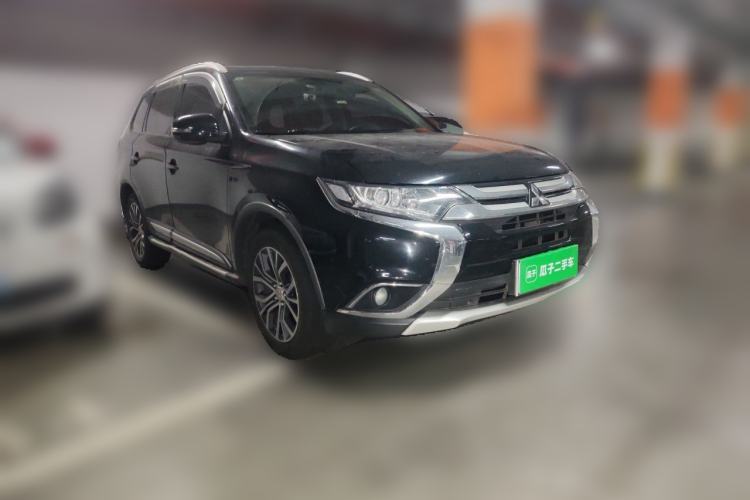Used Mitsubishi Outlander 2018 2.0L Two-Wheel-Drive Jiale Edition 7-Seater
