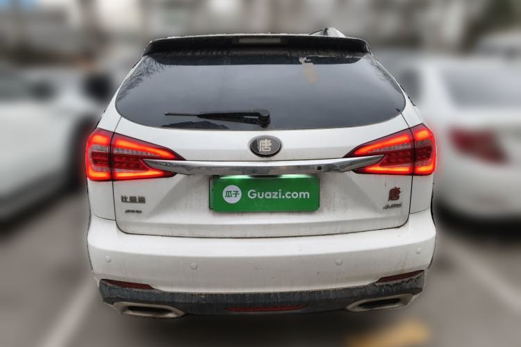 Used BYD Tang New Energy 2015 2.0T Four-Wheel-Drive Flagship Model