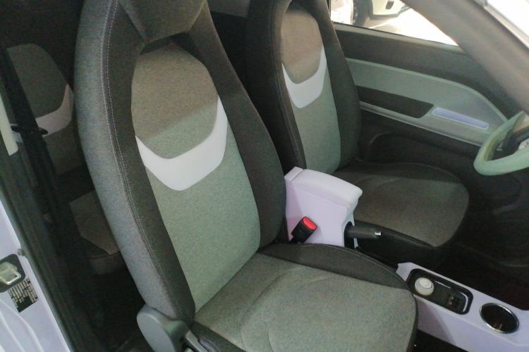 Used Chery QQ Ice Cream 2022 170km Sundae Phosphate Lithium-Ion