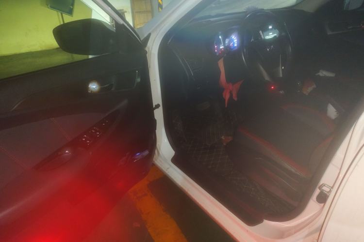 Used CHANGAN Eado 2016 1.6L Automatic - Autohome Custom Edition - China V Standard