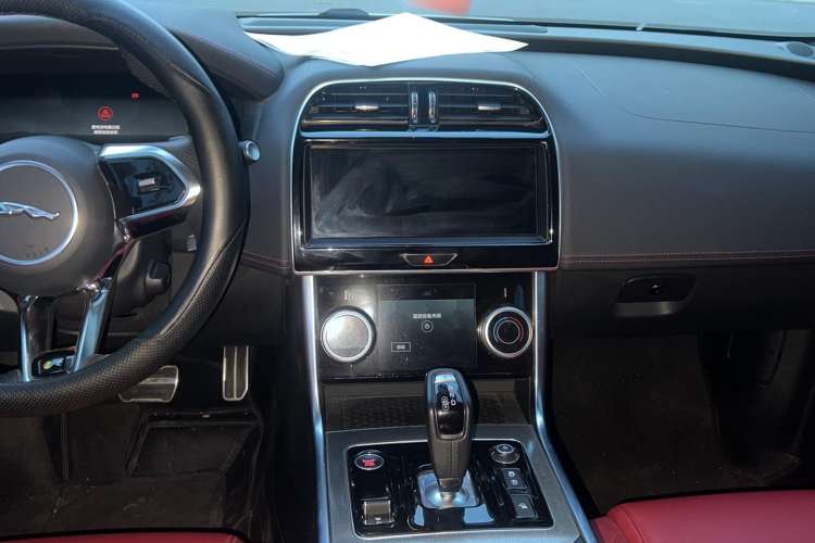 Used Jaguar XEL 2023 2.0T 250 PS R-DYNAMIC S Advanced Sport Edition
