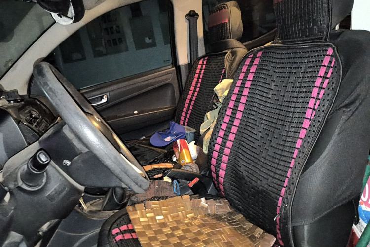 Used Isuzu JLM 2018 2.8T Classic Edition Two-Wheel Drive Luxury Version JE493ZLQ5F Left Front Seat