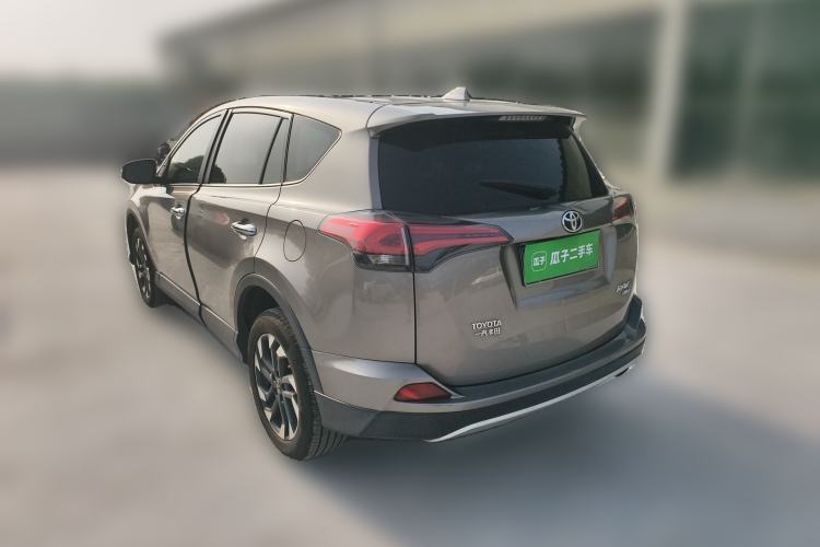 Used Toyota RAV4 2016 2.5L Automatic 4x4 Elite Edition Rear Left 45 Deg