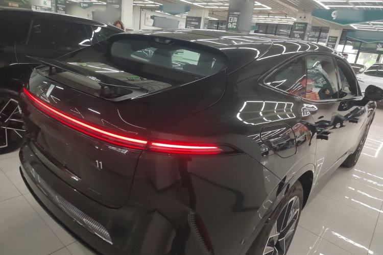 Used Avatr 11 2025 Ultra Extended-Range Edition