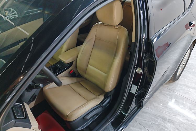 Used Hyundai Mistra 2014 1.8L Automatic Smart GLS