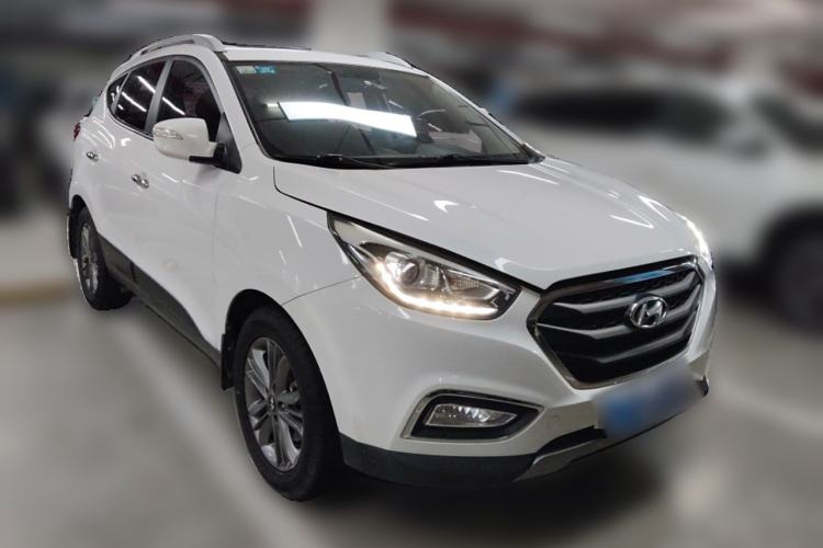 Used Hyundai ix35 2015 2.0L Automatic 2WD Smart Type China IV