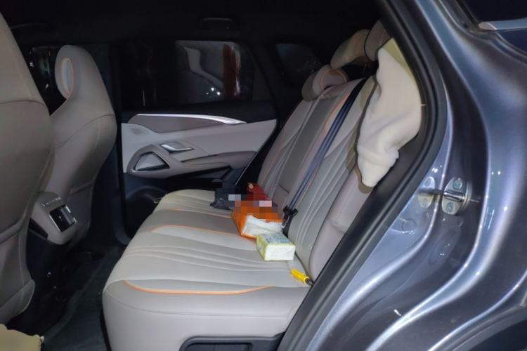 Used BYD Song Pro New Energy 2024 HONOR Edition DM-i 71KM Navigation Model