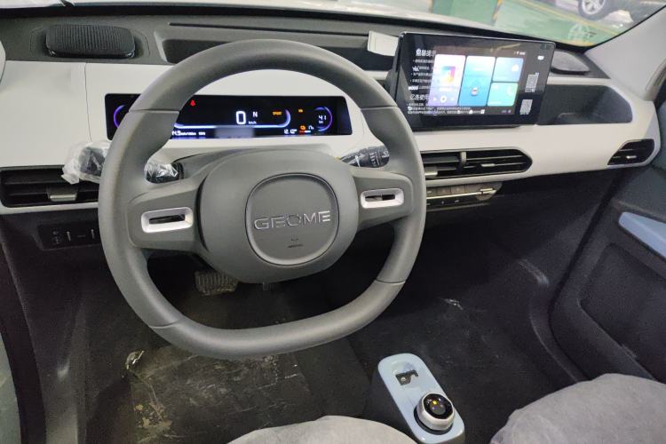 Used Geely Galaxy Panda 2025 210 km – Yuanqi Bear