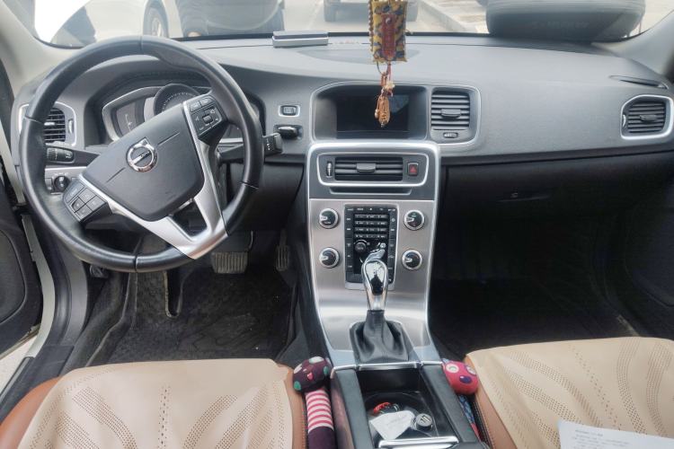 Used Volvo S60 2018 S60L T5 Intelligent Drive Progressive Edition