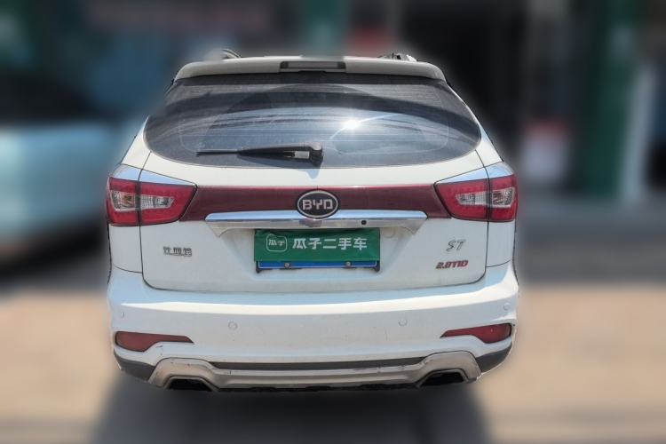 Used BYD S7 2015 2.0T Upgraded Automatic Luxury Version