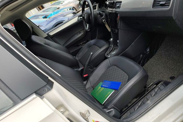 Used Skoda Rapid Spaceback 2018 1.6L Automatic Comfort Edition