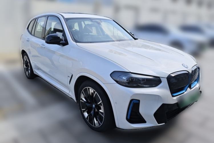 Used BMW iX3 2022 Leading Type Front Right 45 Deg