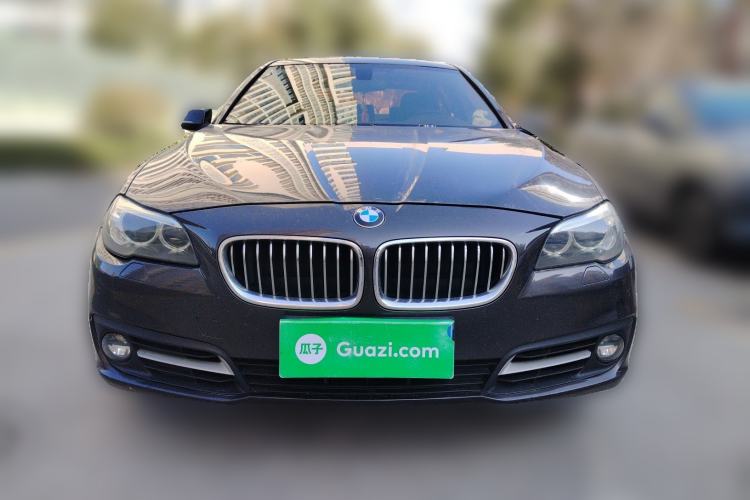 Used BMW 5 Series 2014 525Li Leading Model
