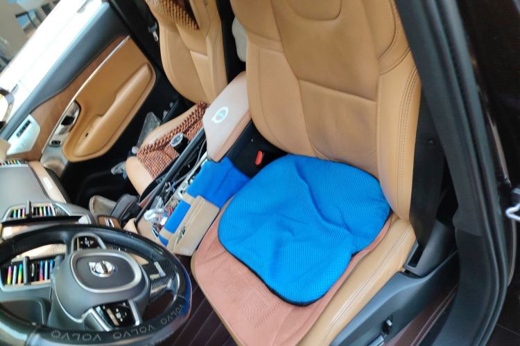 Used Volvo XC90 New Energy 2018 E-Drive Hybrid T8 Prestige 7-Seater Left Front Seat