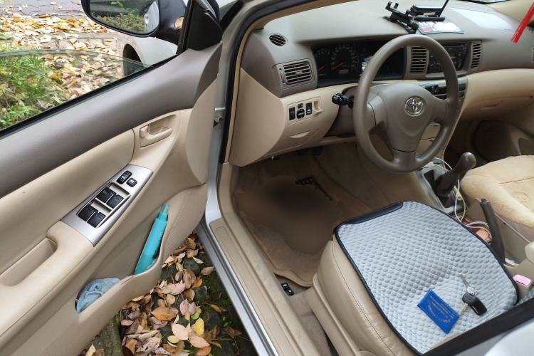 Used Toyota Corolla EX 2011 1.6L Manual Luxury Edition Driver Seat