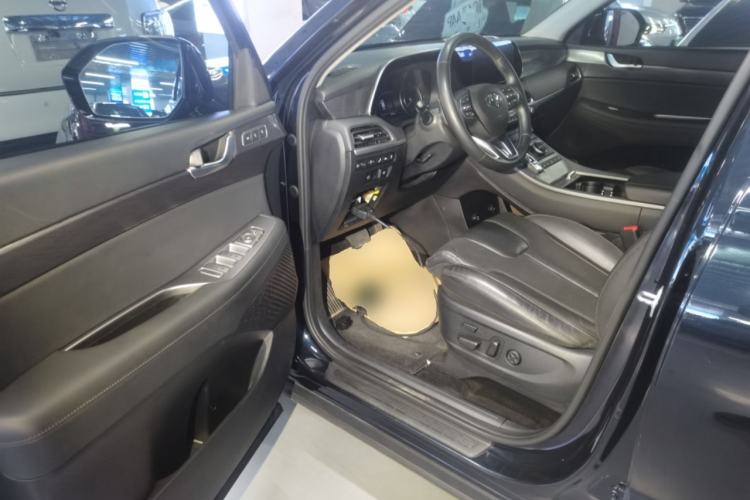 Used Hyundai Palisade 2021 3.5L Automatic 4x4 GLS
