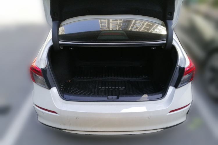 Used Honda Civic 2023 240TURBO CVT Dynamic Control · C-Position Guest Special Edition Trunk