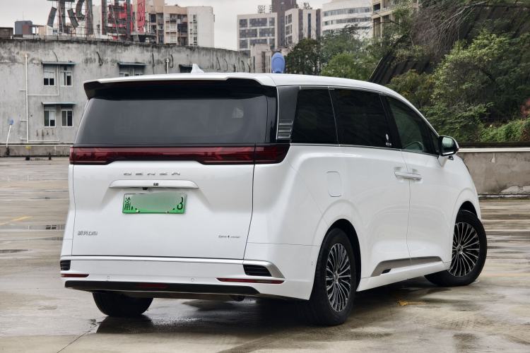 Used Denza D9 2022 DM-i 970 Four-Wheel Drive Flagship Model