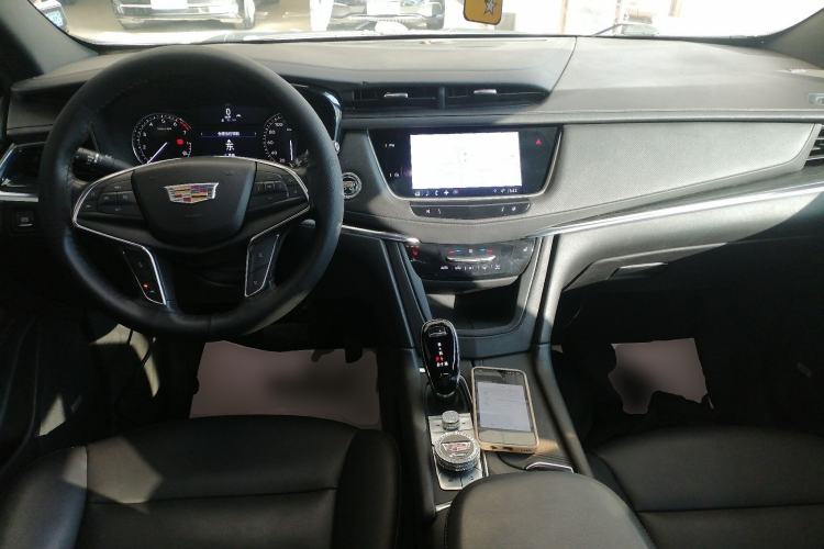 Used Cadillac XT5 2022 2.0T Two-Wheel Drive Luxury Version
