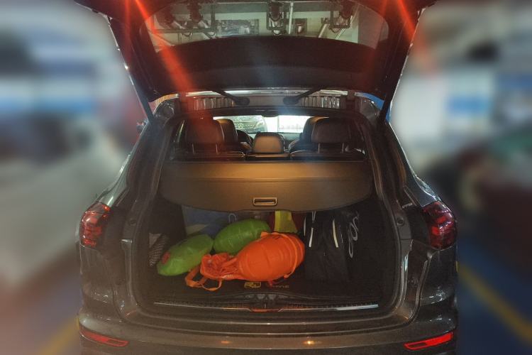 Used Porsche Cayenne 2015 Cayenne 3.0T Trunk