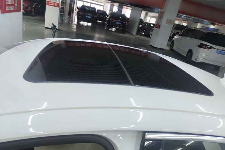 Used Cadillac XTS 2015 28T Comfort Model
