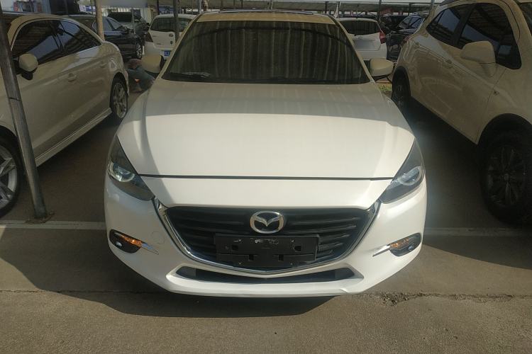 Used Mazda 3 Axela 2017 Hatchback 1.5L Automatic Luxury Model Emission Standard China V Front