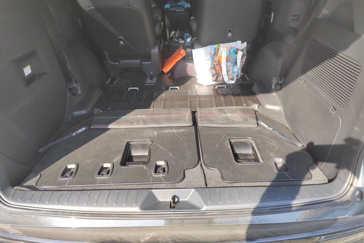 Used Toyota Sienna 2021 2.5L Hybrid Premium Edition
