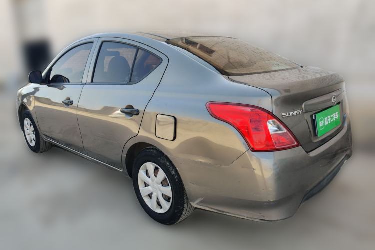 Used Nissan Sunny 2015 1.5XE Manual Comfort Edition Rear Left 45 Deg