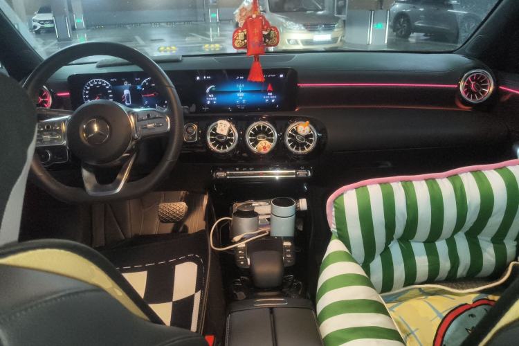 Used Mercedes-Benz A-Class 2022 Restyled A 200 L Sport Sedan Fashion Version
