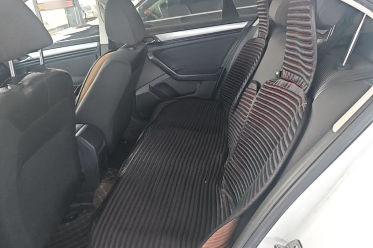 Used Volkswagen Bora 2019 Facelift Bora·Legend 1.5L Manual Fashion Edition China VI Standard Left Rear Seat