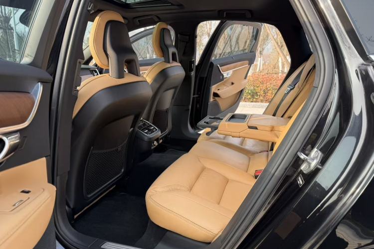 Used Volvo S90 2016 T6 AWD Zhiya Edition