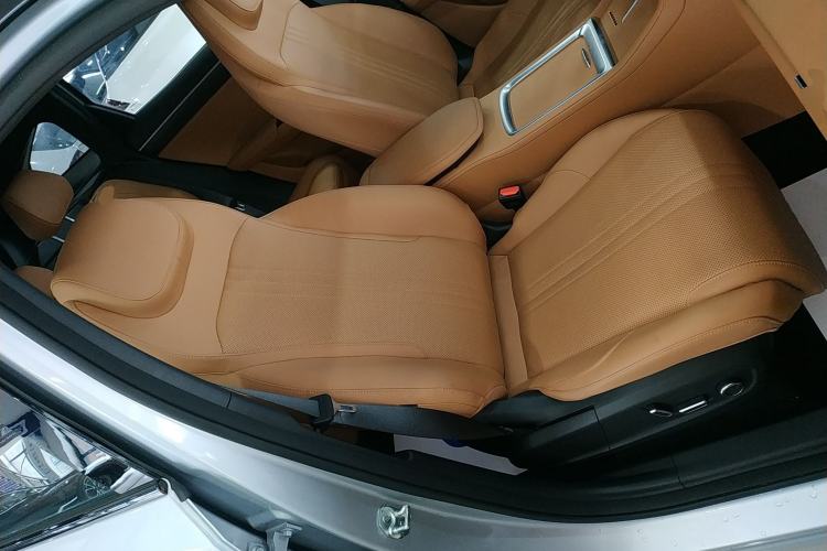 Used Geely Galaxy L7 2025 EM-i 115km Exploration+ Edition
