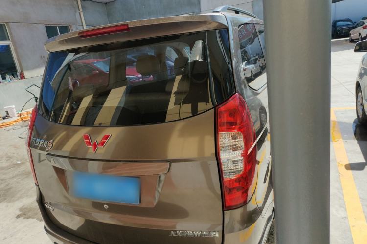Used Wuling Hongguang 2014 1.5L S Standard Version