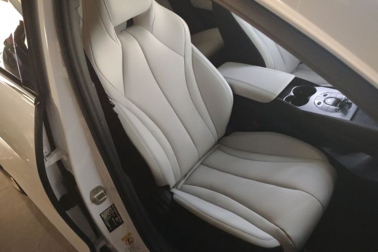 Used BYD Seal 06 New Energy 2024 DM-i 80KM Luxury Model
