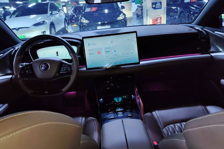 Used BYD Han 2023 EV Champion Edition 605KM Front-Drive Premium Model