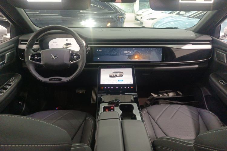 Used ARCFOX Alpha T6 2025 688MAX 175kW