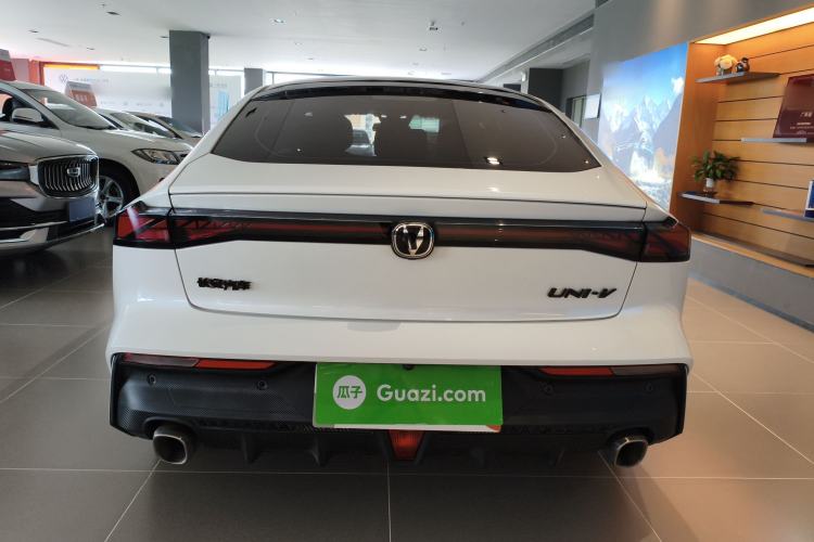 Used CHANGAN UNI-V 2022 1.5T Prestige Version Rear