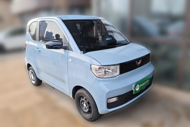 Used Wuling Hongguang MINIEV 2022 Easy Version Lithium Iron Phosphate Front Right 45 Deg