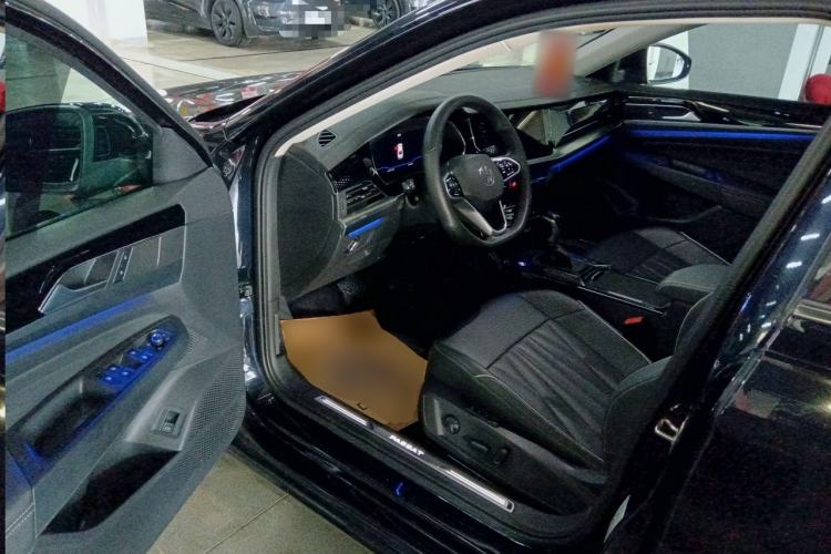 Used Volkswagen Passat 2022 330TSI Luxury Edition