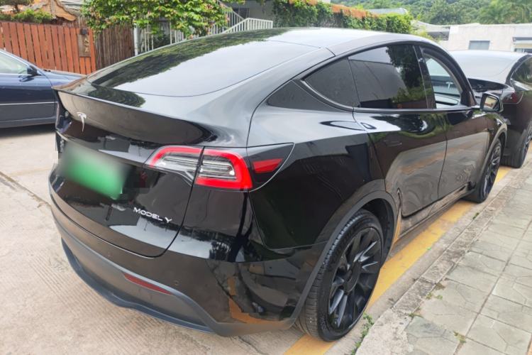 Used Tesla Model Y 2021 Long-Range All-Wheel-Drive Version 3D7 Rear Right 45 Deg