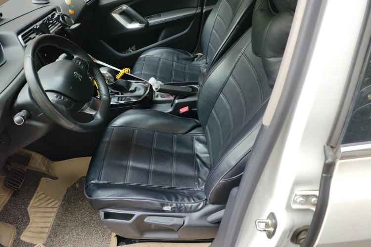 Used Peugeot 308 2019 230THP Automatic Luxury Edition China V Standard Left Front Seat