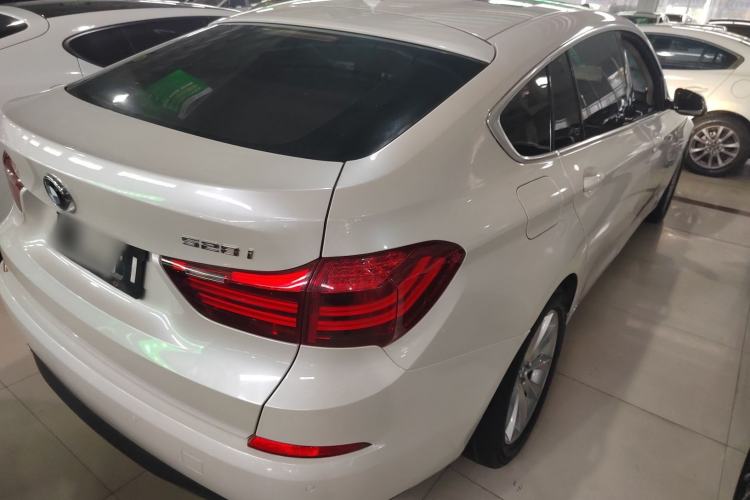 Used BMW 5 Series GT 2015 528i Leading Model Exterior 5
