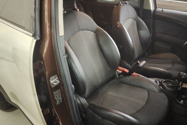 Used MINI Countryman 2014 1.6L COOPER Fun
