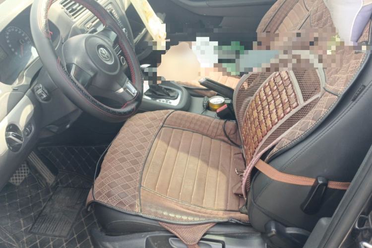 Used Volkswagen Sagitar 2014 1.6L Automatic Comfort Model Left Front Seat