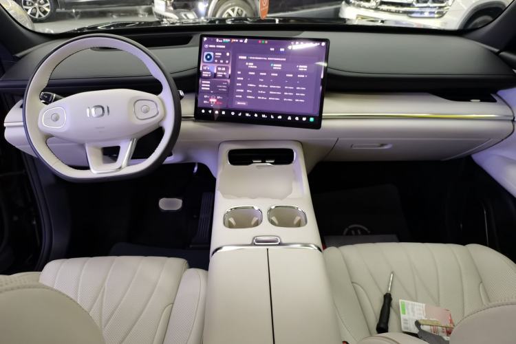 Used CHANGAN NEVO Q07 2025 215 Prestige Edition